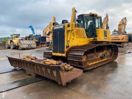 Komatsu D85 PX-18 **BJ2015 *7540H/Ripper Ventil **