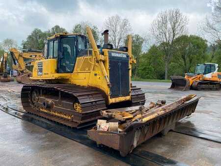 Komatsu D85 PX-18 **BJ2015 *7540H/Ripper Ventil **