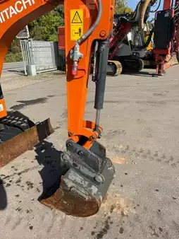 mini escavadeira 2022 Hitachi ZX 19-6 CR //BJ. 2022/ 324H/SW/Hammerleitung (8)