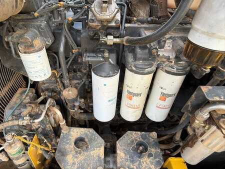 Knickgelenkte Muldenkipper/Dumper 2008 Komatsu HM 400-2 //BJ. 2008/13430/Klima/6X6/ (18)