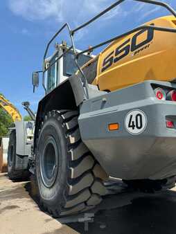 Radlader 2020 Liebherr L550 XPOWER ** BJ.2020 * 4397H/ZSA/SW/Michelin L5 (14)