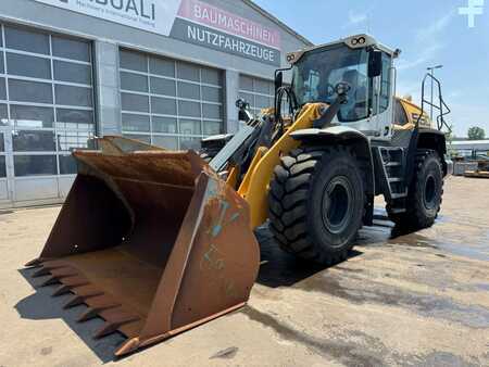 Radlader 2020 Liebherr L550 XPOWER ** BJ.2020 * 4397H/ZSA/SW/Michelin L5 (2)