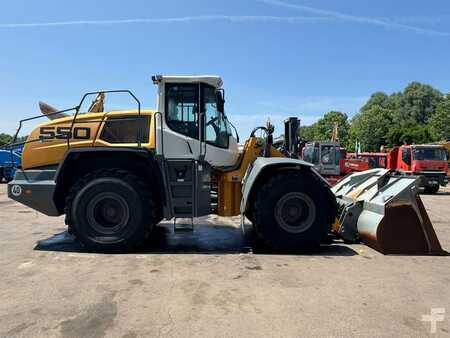 Radlader 2020 Liebherr L550 XPOWER ** BJ.2020 * 4397H/ZSA/SW/Michelin L5 (6)