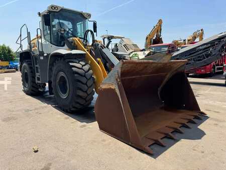 Radlader 2020 Liebherr L550 XPOWER ** BJ.2020 * 4397H/ZSA/SW/Michelin L5 (7)