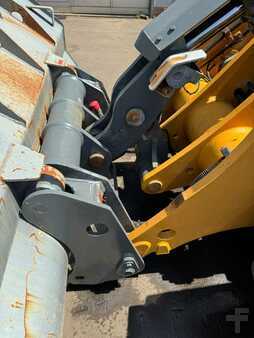 Radlader 2020 Liebherr L550 XPOWER ** BJ.2020 * 4397H/ZSA/SW/Michelin L5 (9)