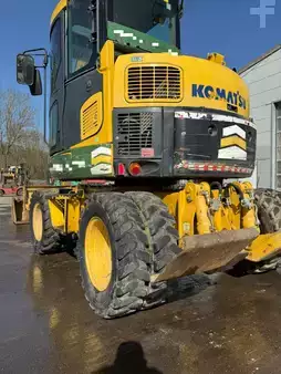 Mobil gravemaskin 2013 Komatsu PW 98 MR-8 //BJ. 2013/14351H/SW/4 Buckets (13)