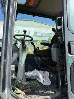 Mobil gravemaskin 2013 Komatsu PW 98 MR-8 //BJ. 2013/14351H/SW/4 Buckets (18)