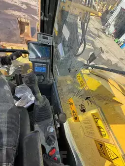 Mobil gravemaskin 2013 Komatsu PW 98 MR-8 //BJ. 2013/14351H/SW/4 Buckets (20)