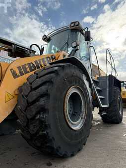 Chargeuse sur pneus 2015 Liebherr L 576 **BJ. 2015* 5446 H/Klima/WAAGE/ZSA ** (10)