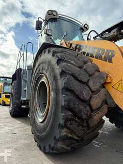 Chargeuse sur pneus 2015 Liebherr L 576 **BJ. 2015* 5446 H/Klima/WAAGE/ZSA ** (11)