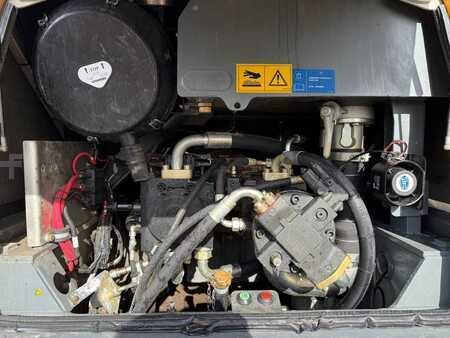 Chargeuse sur pneus 2015 Liebherr L 576 **BJ. 2015* 5446 H/Klima/WAAGE/ZSA ** (16)