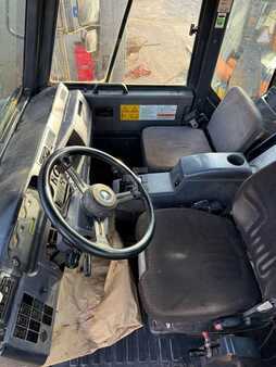 Knickgelenkte Muldenkipper/Dumper 2008 Komatsu HM 400-2 //BJ. 2008/15960H/Klima/6X6/ (19)