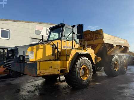 Knickgelenkte Muldenkipper/Dumper 2008 Komatsu HM 400-2 //BJ. 2008/15960H/Klima/6X6/ (2)