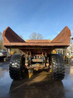 Knickgelenkte Muldenkipper/Dumper 2008 Komatsu HM 400-2 //BJ. 2008/15960H/Klima/6X6/ (4)