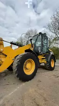 Hjullæsser 2013 Caterpillar 908 H // BJ. 2013 / 5819H/SW/Klappschaufel (12)