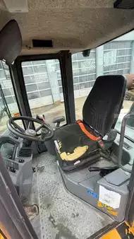 Kolové nakladače 2017 Volvo L 30 G //BJ. 2017 / 5858H/SW/Gabel/Klappschaufel (19)