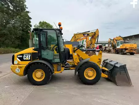 Wheel Loaders 2014 Caterpillar 906 H 2 //BJ. 2014/8500H/SW (6)