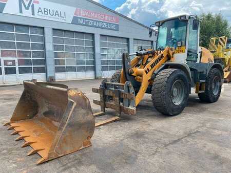 Kolové nakladače 2016 Liebherr L514 Stereo **BJ. 2016 *8455H/SW/Gabel/Klima* (2)