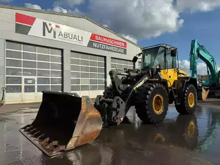 Chargeuse sur pneus 2010 Komatsu WA 250 PZ-6 //BJ. 2010 /3900H/ZSA/SW/GABEL (2)