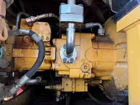 Kerekes kotrógép 2016 Caterpillar M 318 F //BJ. 2016/ 12489H/SW/Klima/TOP Condition (16)