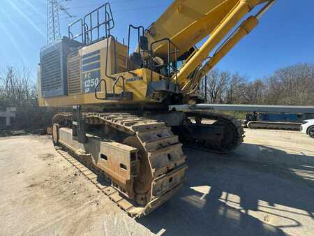 Komatsu PC 1250-11 SP **BJ. 2019 * 8599H / Neue Motor 0 St