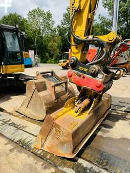 Rupsgraafmachines 2012 Caterpillar 321 D CR ** BJ.2012 * 11820H/SW/2 Buckets ** (9)