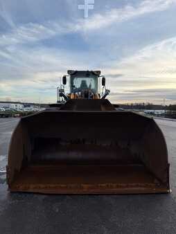 Pale Gommate 2022 Liebherr L586 Xpower/BJ2022/9256H/Joystick lenkung/L5 Reife (8)