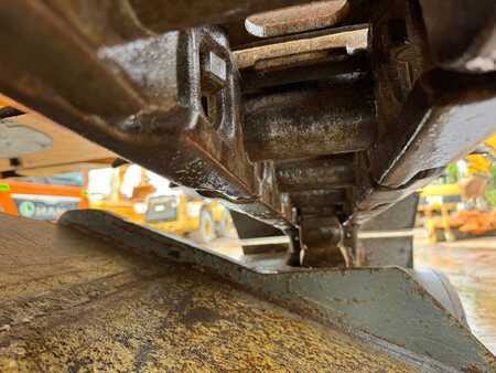 Koparki gąsienicowe 2013 Liebherr R 936 LC ** BJ. 2013 * 9985H/SW/ZSA/Klima/ (18)