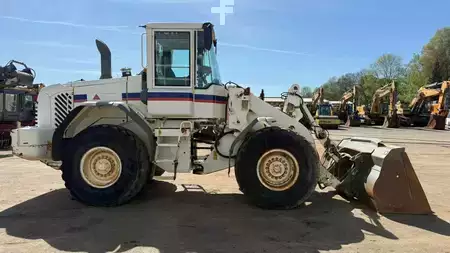 Pale Gommate 2006 Volvo L 90 E // BJ. 2006 / 15000H/SW/ZSA (6)