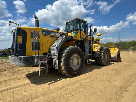 Wheel Loaders 2016 Komatsu WA600-6 ** BJ. 2016 ** 21000H/ Motor neu überholt (4)