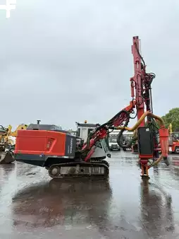 Rotary Drilling Rig 2016 Sandvik Pantera DP 1100i/BJ2016/Motor 10279 H /Bohr 5365 H (6)