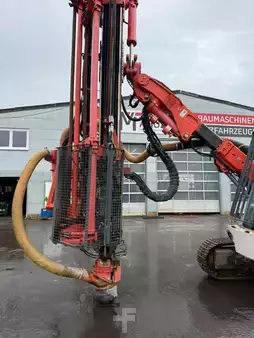 Rotary Drilling Rig 2016 Sandvik Pantera DP 1100i/BJ2016/Motor 10279 H /Bohr 5365 H (9)