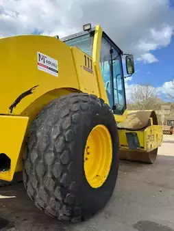 Egyhengeres henger 2000 Protec BOXER 111 //BJ. 2000 / 3830 H/ Vibrationsfunktion (11)