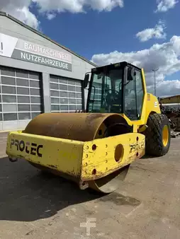 Egyhengeres henger 2000 Protec BOXER 111 //BJ. 2000 / 3830 H/ Vibrationsfunktion (2)