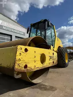 Egyhengeres henger 2000 Protec BOXER 111 //BJ. 2000 / 3830 H/ Vibrationsfunktion (9)
