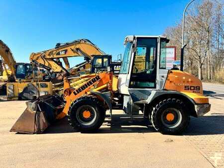 Radlader 2011 Liebherr L509 **BJ. 2011* 9100H/SW (1)