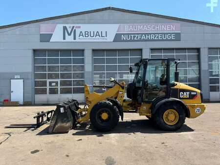 Ładowarki kołowe 2008 Caterpillar 906H **BJ. 2008 * 4831H/SW/Gabel (1)