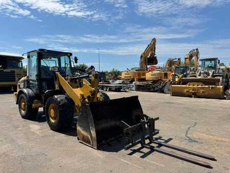Ładowarki kołowe 2008 Caterpillar 906H **BJ. 2008 * 4831H/SW/Gabel (7)