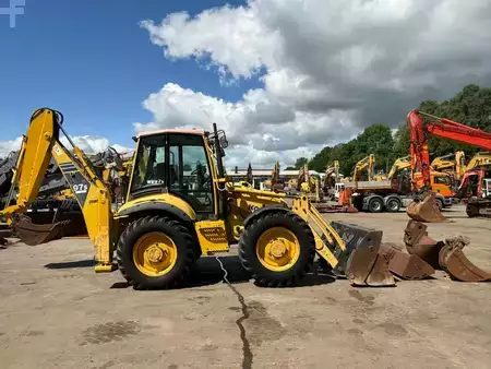 Rigid Backhoe Loader 2002 Komatsu WB 97 S-2 //BJ. 2002 / 5923H / Teleskop (6)