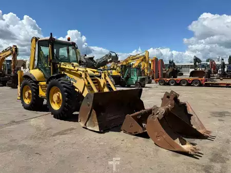 Rigid Backhoe Loader 2002 Komatsu WB 97 S-2 //BJ. 2002 / 5923H / Teleskop (7)
