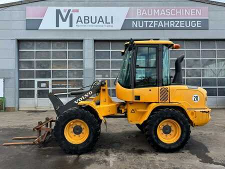 Hjullæsser 2016 Volvo L 30 G **BJ. 2016 * 3651H/SW/Gabel (1)