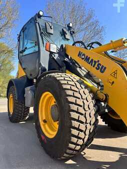 Kolové nakladače 2014 Komatsu WA80 -6 ** BJ. 2014 *4538H/ZSA/SW/TOP Condition (11)