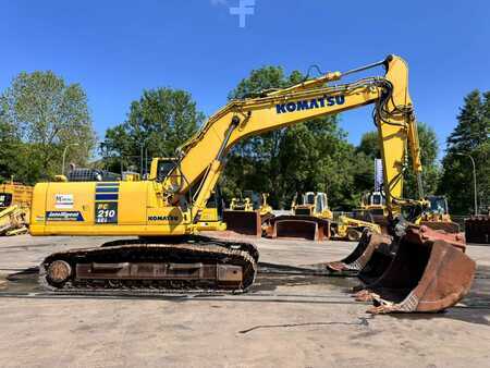 Koparki gąsienicowe 2016 Komatsu PC210 LC-10 *BJ.2016 *9100H/GPS 2D -OilQuick 70/55 (7)