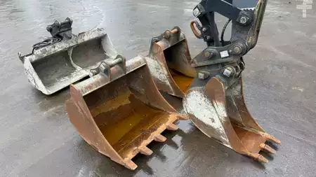 Kerekes kotrógép 2017 Yanmar TW 95 // BJ. 2017 / 5888H/SW/ZSA/4 Löffel/ 1 Gabel (11)