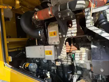 Radlader 2015 Komatsu WA250 PZ-6 //BJ. 2015 /6700H/SW/Gabel/ZSA (18)