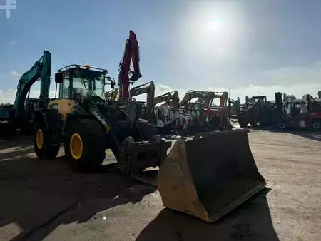 Radlader 2015 Komatsu WA250 PZ-6 //BJ. 2015 /6700H/SW/Gabel/ZSA (7)