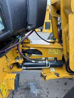 Pale Gommate 2021 Caterpillar 908 M **BJ. 2021 * 7000H/SW/ (17)