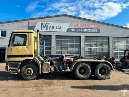 Mercedes-Benz Actros 3340 **BJ. 1999 * 615648KM // Abrollkippe