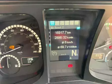 Övrigt 2018 Mercedes-Benz Arocs 2232 //EZ. 2018/16917KM/mit Bucher Aufbau (3)