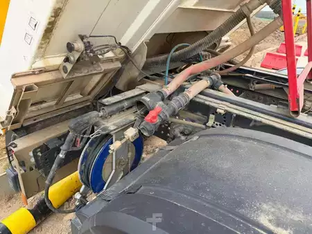 Övrigt 2018 Mercedes-Benz Arocs 2232 //EZ. 2018/16917KM/mit Bucher Aufbau (6)
